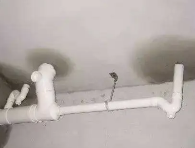 江华卫生间测漏水的几种情景